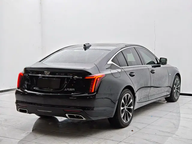 Cadillac Cadillac CT5 2025 Model 28T Urban Sport Edition — Фото автомобиля 4