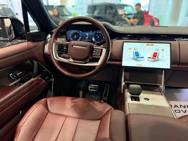 Land Rover Range Rover — Фото автомобиля 21
