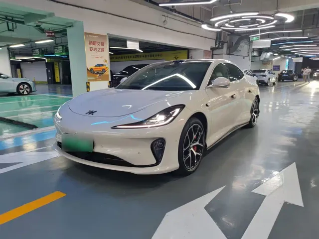 Фотография автомобиля — IM Motors L6