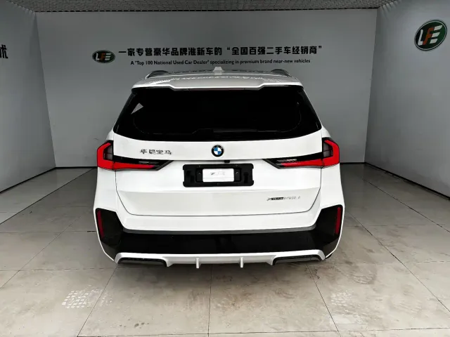 BMW X1 — Фото автомобиля 5