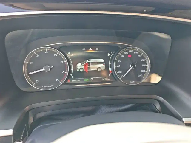 GAC Trumpchi M8 — Фото автомобиля 11