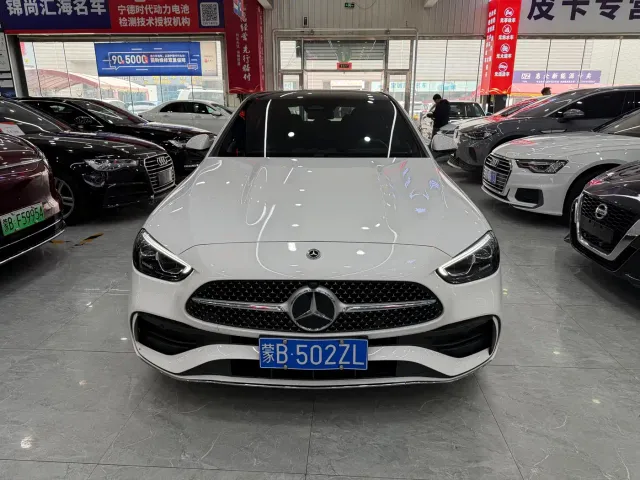 Mercedes-Benz C-Class — Фото автомобиля 2