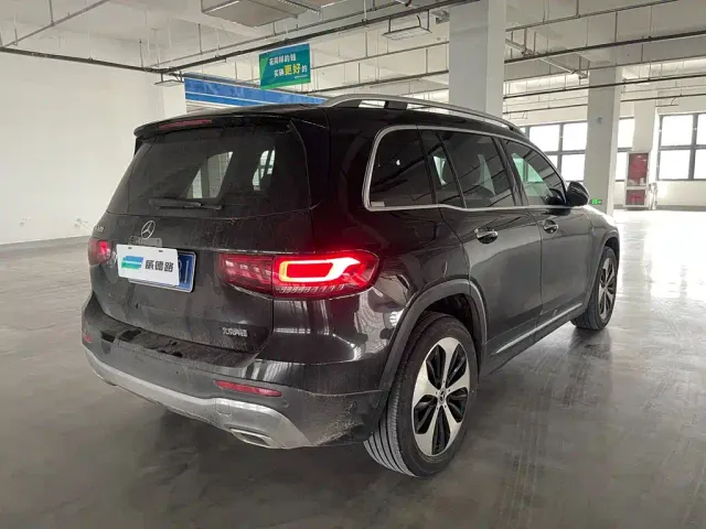 Mercedes-Benz GLB-Class — Фото автомобиля 6