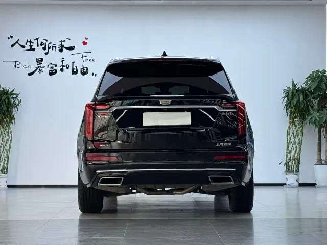 Cadillac XT6 — Фото автомобиля 20