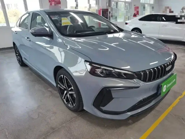 Geely Binrui — Фото автомобиля 3