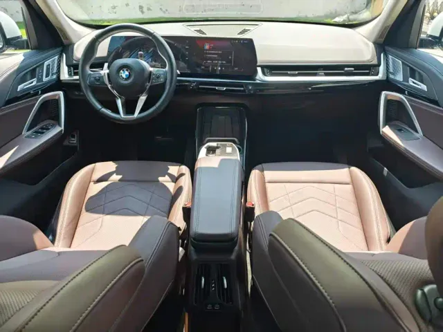 BMW X1 — Фото автомобиля 11