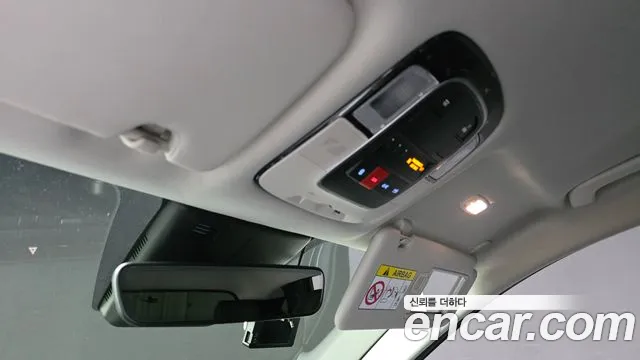 Hyundai Tucson Tucson (NX4) Дизель 2.0 4WD — Фото автомобиля 20