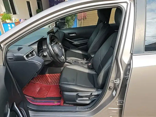 Toyota Corolla — Фото автомобиля 14