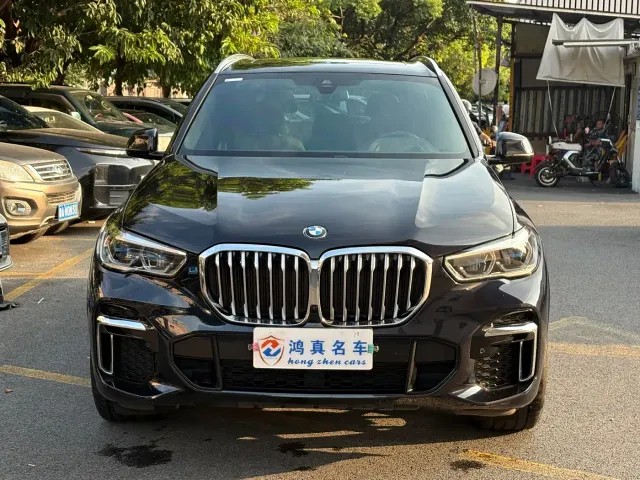 BMW X5 — Фото автомобиля 2