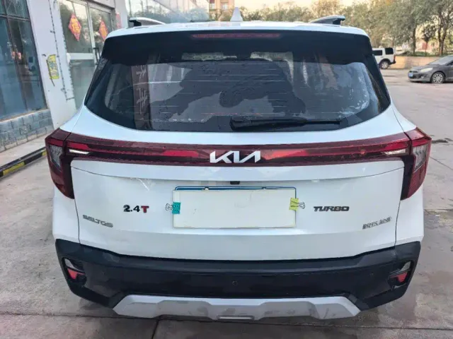 Kia Seltos — Фото автомобиля 8