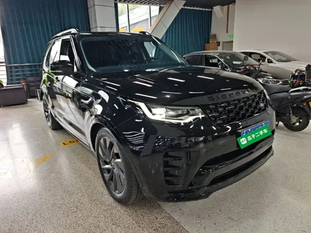 Land Rover Discovery — Фото автомобиля 21