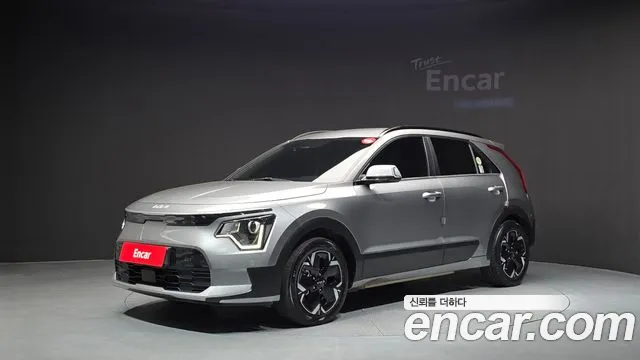 Фотография автомобиля — Kia Niro