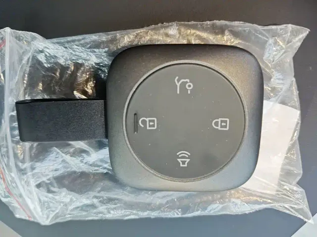 Volvo XC70 Plug-in Hybrid — Фото автомобиля 8