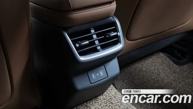 Hyundai Grandeur GN7 — Фото автомобиля 30