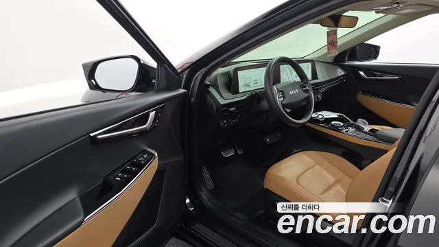 Kia EV6 — Фото автомобиля 15