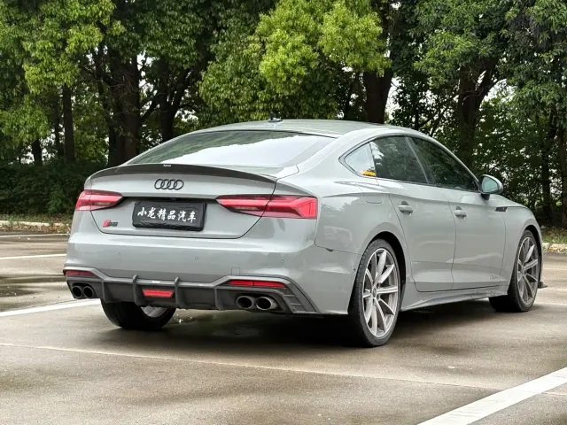 Audi S5 — Фото автомобиля 5
