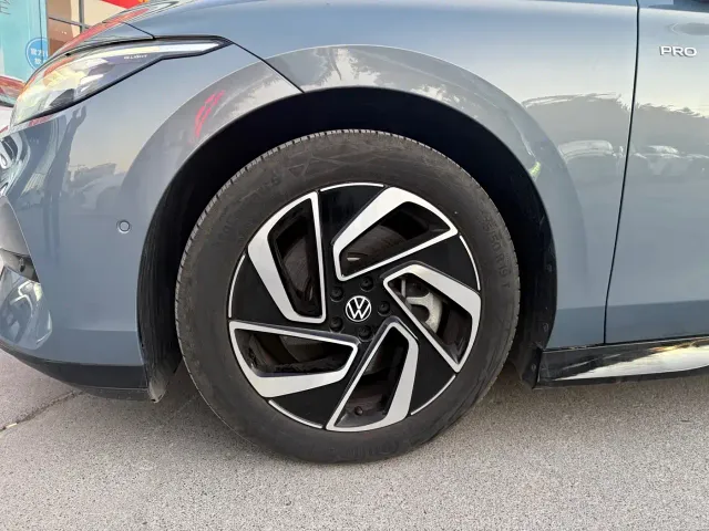 Volkswagen ID.7 Vizzion — Фото автомобиля 17