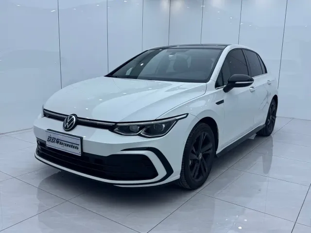 Фотография автомобиля — Volkswagen Golf