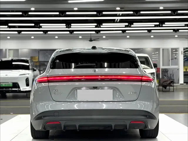Nio ET5 Touring — Фото автомобиля 5