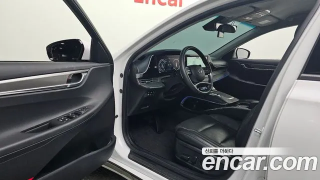 Hyundai Grandeur Новый Grandeur IG — Фото автомобиля 10