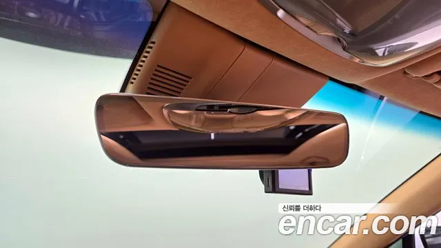 Genesis G80 Бензин 2.5 турбо AWD — Фото автомобиля 18