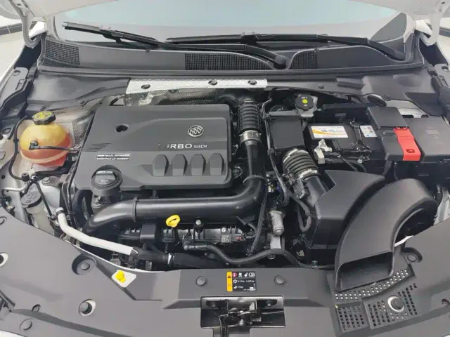 Buick Verano — Фото автомобиля 10