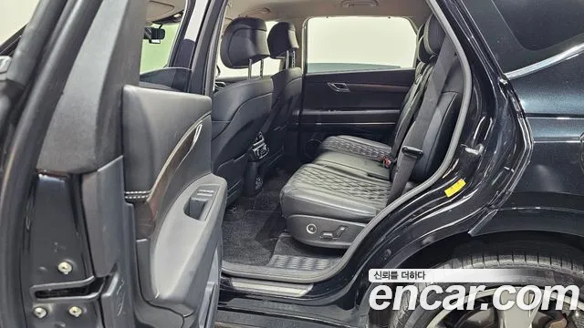 Genesis GV80 — Фото автомобиля 15