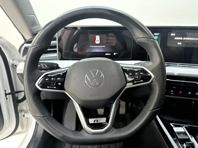 Volkswagen Lamando — Фото автомобиля 8