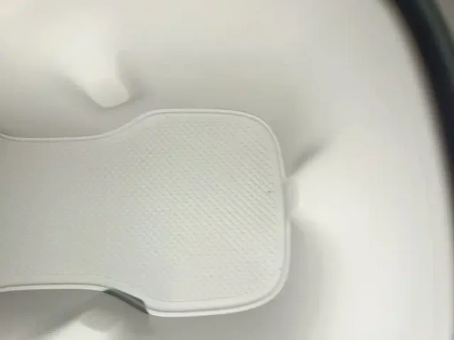 Xiaomi SU7 — Фото автомобиля 8
