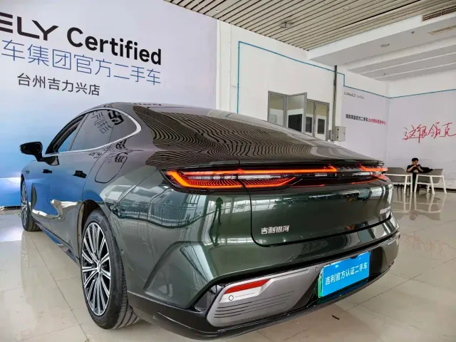 Geely Galaxy Xingyao 8 — Фото автомобиля 9