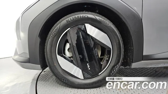 Kia EV4 — Фото автомобиля 5