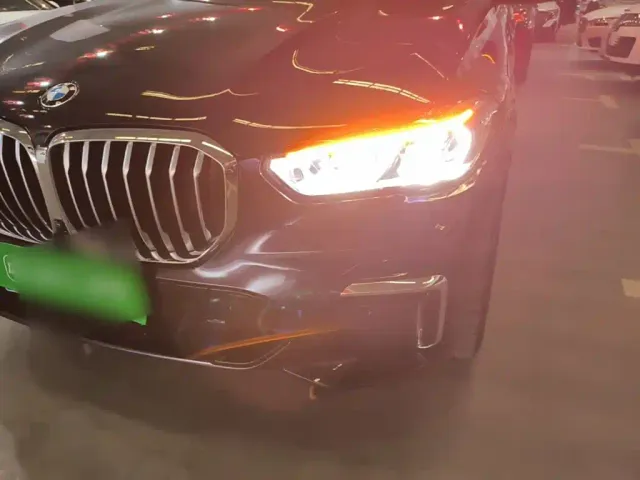 BMW X5 — Фото автомобиля 23