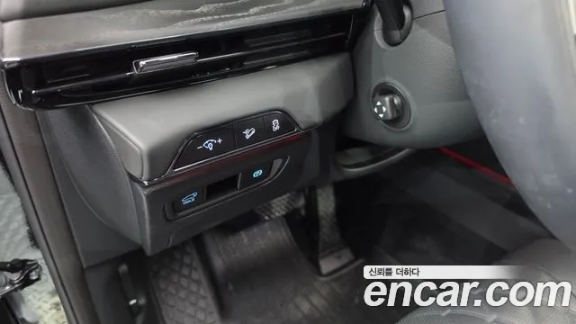 Genesis GV80 2.5T Бензин AWD — Фото автомобиля 17