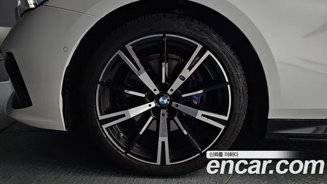BMW 5-Series 5 серия (G60) 530i xDrive M Sport — Фото автомобиля 5