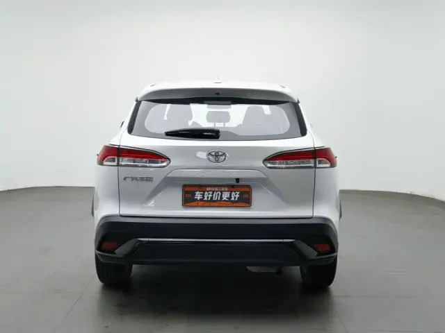 Toyota Frontlander — Фото автомобиля 4