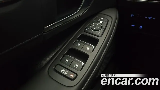 Hyundai Sonata — Фото автомобиля 18