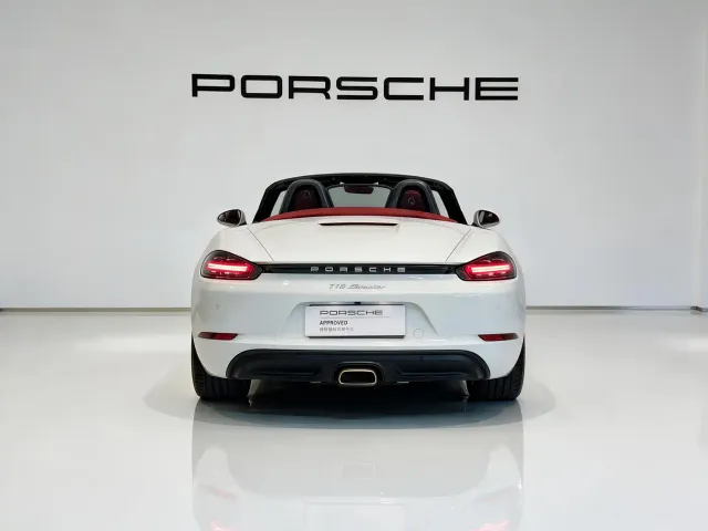 Porsche 718 — Фото автомобиля 5