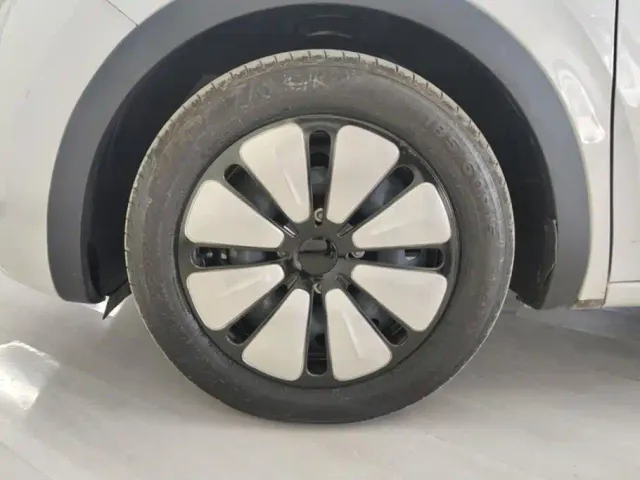 Wuling Bingo — Фото автомобиля 6