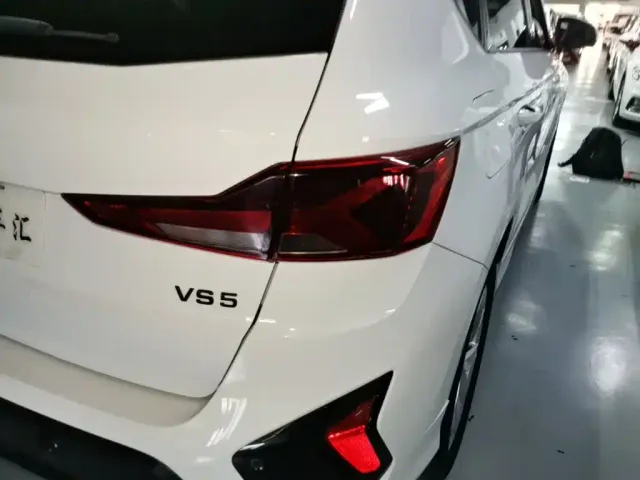 Jetta VS5 — Фото автомобиля 7