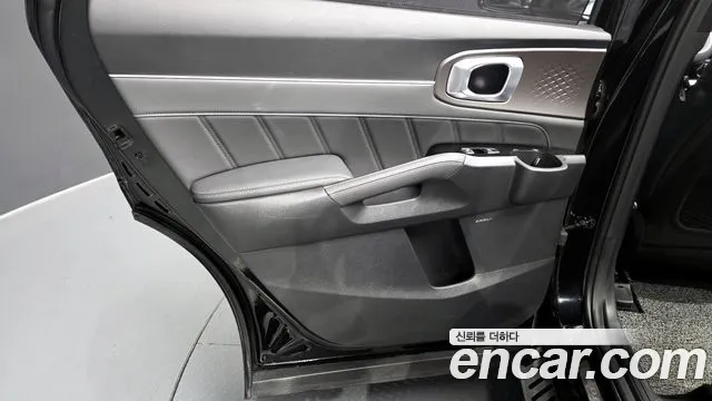 Kia Sorento — Фото автомобиля 23