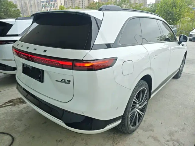 Xpeng G9 — Фото автомобиля 6