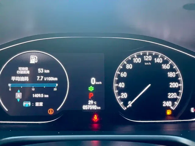 Honda Accord — Фото автомобиля 16