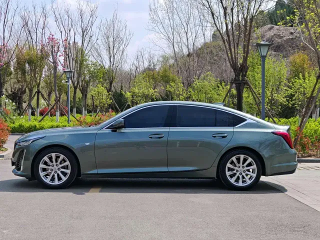 Cadillac CT5 — Фото автомобиля 2
