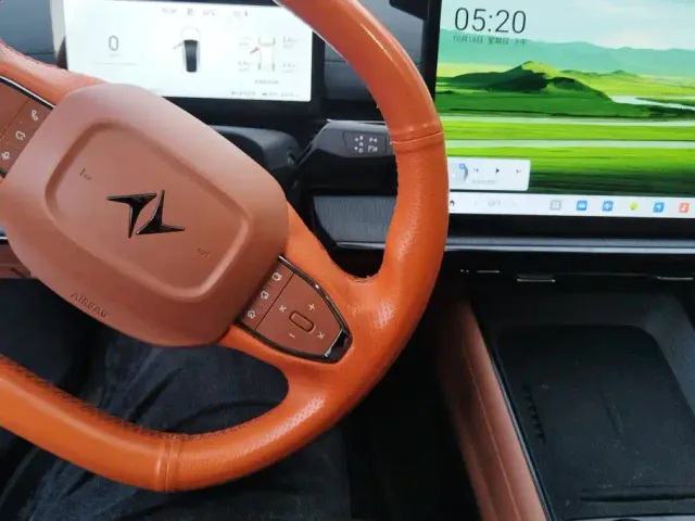 Dongfeng eπ 007 — Фото автомобиля 12