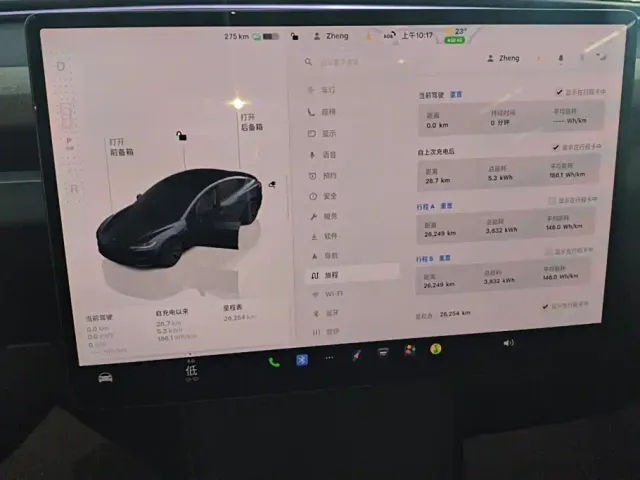 Tesla Model 3 — Фото автомобиля 14