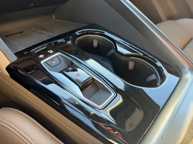 Audi Q5L — Фото автомобиля 15