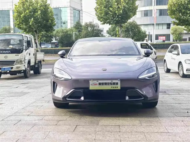 Xiaomi SU7 — Фото автомобиля 2