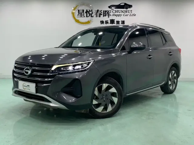 Фотография автомобиля — GAC Trumpchi GS4