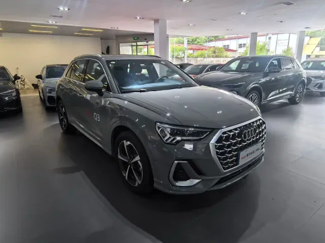 Audi Q3 — Фото автомобиля 3