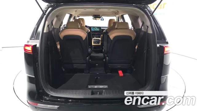 Kia Canival Carnival 4 поколение Дизель 9 мест Prestige — Фото автомобиля 30
